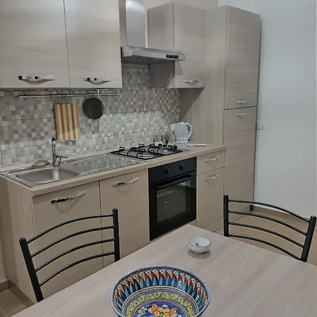 Casa Dei Vespri Tatil Evi *
